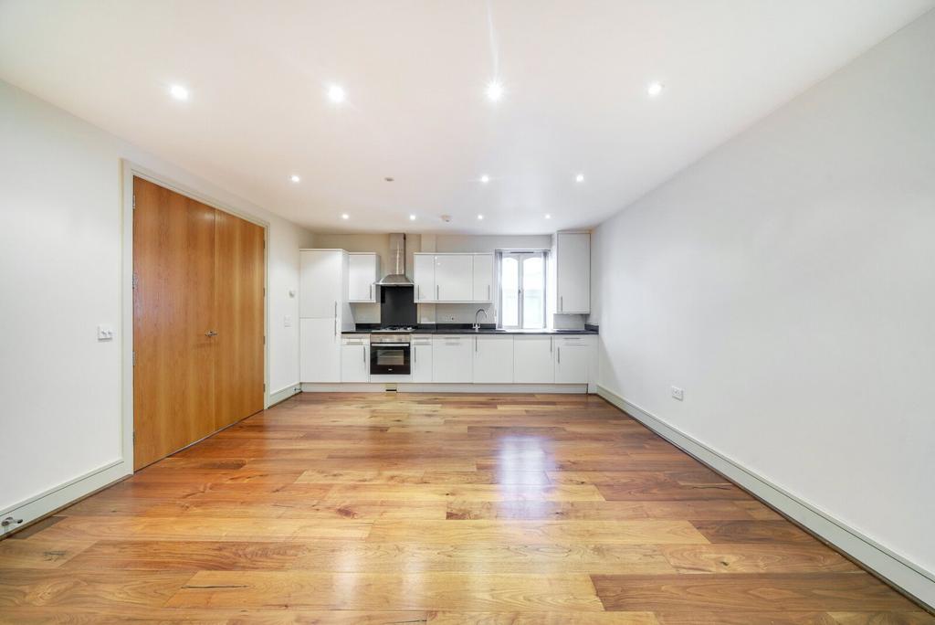 Sitting Room/Kitchen