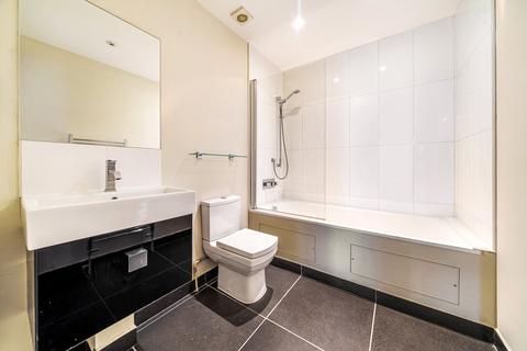 2 bedroom flat for sale, Thames Side, Kingston Upon Thames, KT1