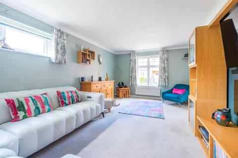 14 Cardinal Close, Easton, Norwich, NR9 5EW