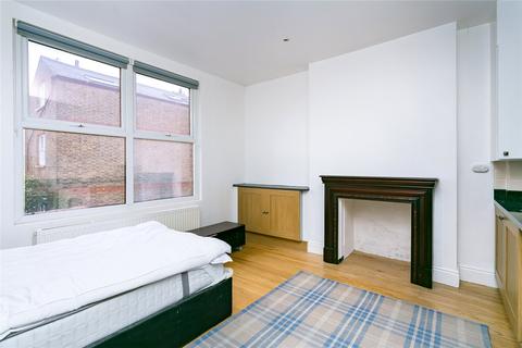 Studio to rent, Mount Ephraim Lane, London SW16