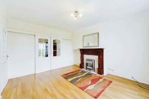 3 bedroom semi-detached house for sale, Parkside Avenue, Sutton Manor, St Helens, WA9