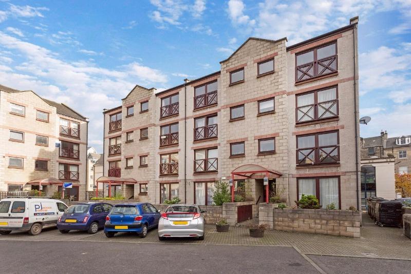 Timberbush, The Shore, Edinburgh, EH6 2 bed flat - £1,195 pcm (£276 pw)