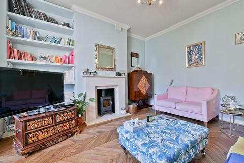1 bedroom flat for sale, St Stephens Avenue, London, W12