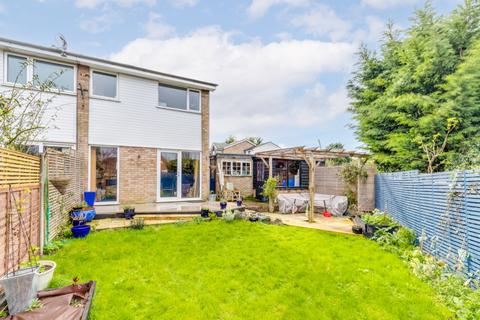 60 Bunyan Close, Pirton, Hitchin, SG5 3RE