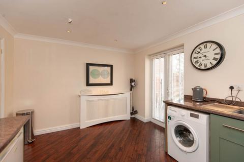4 Butterhall Close, Whitwell, Worksop, S80 4NH