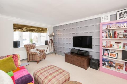 4 Butterhall Close, Whitwell, Worksop, S80 4NH
