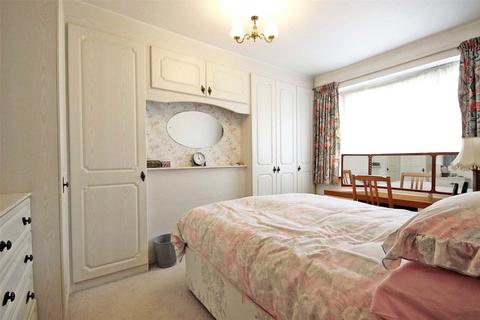 2 bedroom bungalow for sale, Highbury Grove, Clapham, Bedford, Bedfordshire, MK41