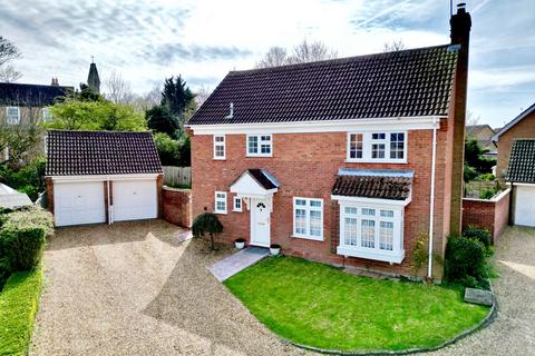 4 bedroom detached house for sale, Rectory Close, Sawtry, Cambridgeshire.
