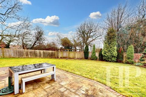 3 bedroom detached house to rent, Cowfold, Horsham RH13