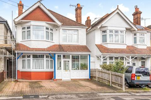 4 bedroom detached house for sale, St. James Road, Upper Shirley, Southampton, Hampshire, SO15