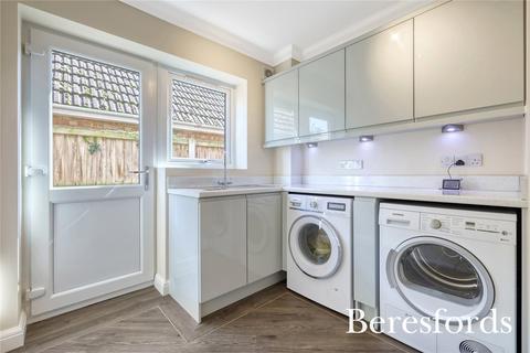 22 Mill Road, Burnham-on-crouch, CM0 8PZ
