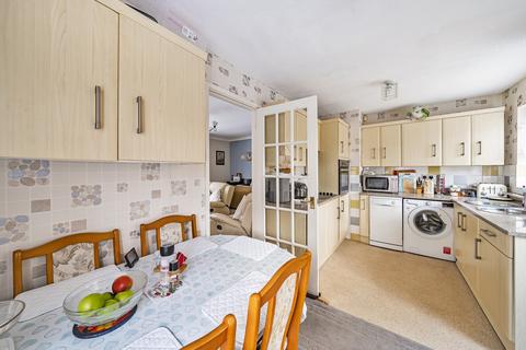 2 bedroom bungalow for sale, Houghton Regis, Dunstable LU5
