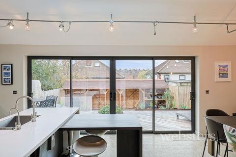 102 Avenue Road, Norwich, NR2 3HP