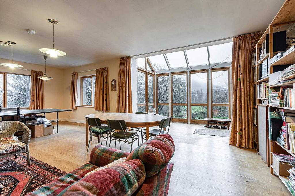 Edenhope, Yarrowford, Selkirk TD7 5JY 2 bed detached house £350,000