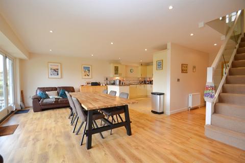 5 Fairview, Lytchett Matravers, Poole, BH16 6FB