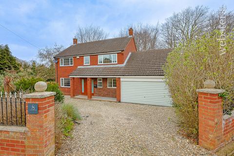 4 bedroom detached house for sale, Valley View Crescent, Norwich NR5