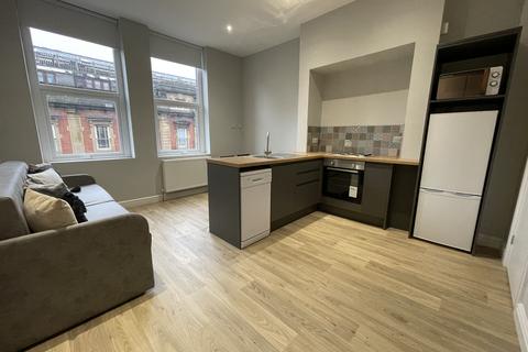 Studio to rent, Glossop Road, Sheffield S10