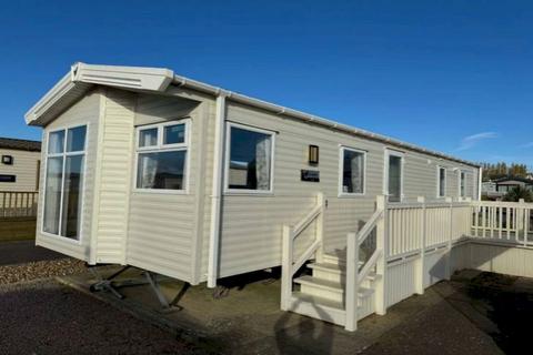2 bedroom static caravan for sale, Callaby Court 52, South Beach PE36