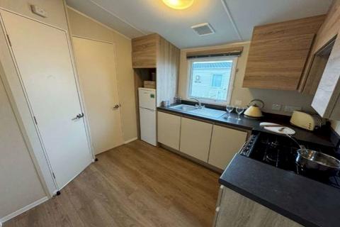 2 bedroom static caravan for sale, Gower Court 11, South Beach PE36