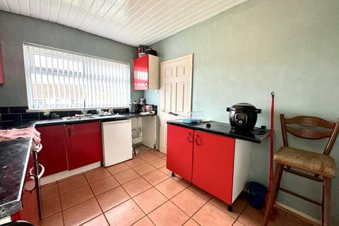 16 Anthony Grove, Abercanaid, Merthyr Tydfil, CF48 1YX