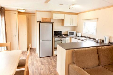 2 bedroom static caravan for sale, DC14, South Beach PE36