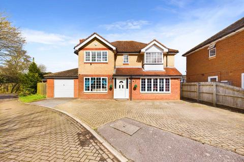 5 bedroom detached house for sale, Red Lion Drive, High Wycombe HP14