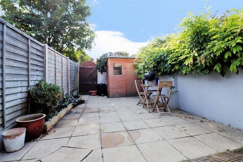 49 Lower Range Road, Gravesend, DA12 2QL