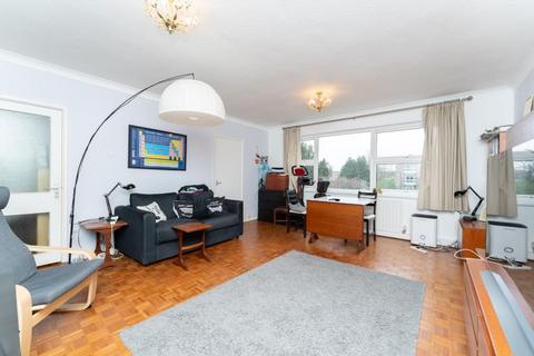 1 bedroom flat for sale, Cleveland Road, W13