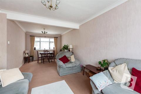 3 bedroom end of terrace house for sale, Eastbrook Drive, Romford, RM7