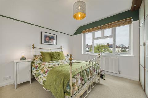 10 Hilldown Road, Bromley, BR2 7HX