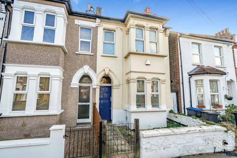 3 bedroom end of terrace house for sale, Limes Road, Croydon, CR0