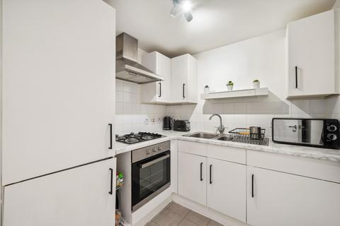 1 bedroom flat for sale, Concordia Wharf, 21 Cold Harbour, London, E14