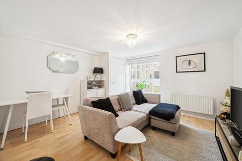 1 bedroom flat for sale, Concordia Wharf, 21 Cold Harbour, London, E14