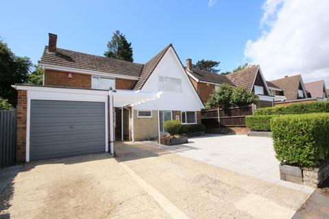 4 bedroom detached house for sale, The Spires, Maidstone ME16