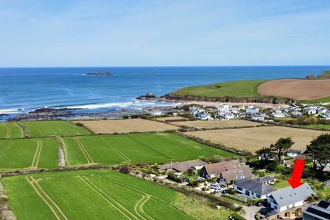 undefined, Trevone, PL28