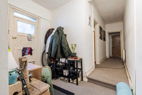 2 bedroom ground floor flat for sale, Unthank Road, Norwich
