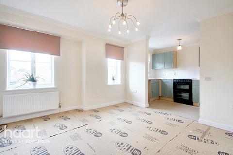 2 bedroom flat for sale, Corsbie Close, Bury St Edmunds
