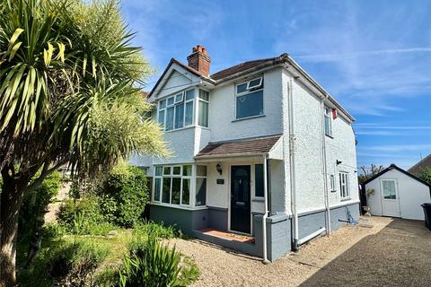 3 bedroom house for sale, Christchurch Road, Barton On Sea, Hampshire, BH25