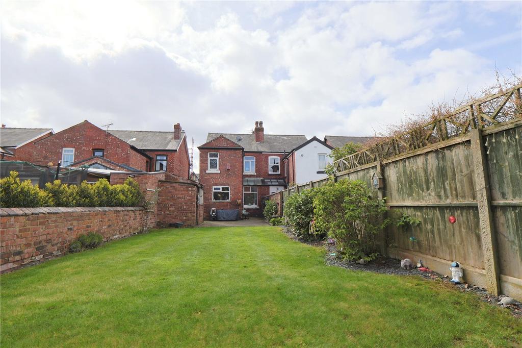 Gosforth Road, Southport, Merseyside... 3 bed semidetached house £