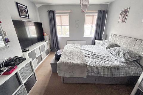 4 bedroom terraced house for sale, Druridge Avenue, Hadston, Morpeth, Northumberland, NE65 9SJ