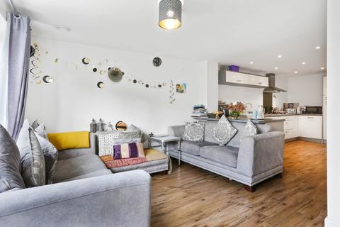 6 Forelle Way, Carshalton, SM5 4BD
