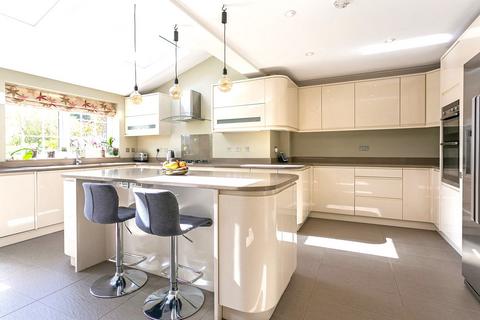19 Cranbrook Drive, Maidenhead, SL6 6SA