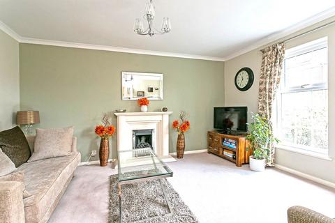 19 Cranbrook Drive, Maidenhead, SL6 6SA