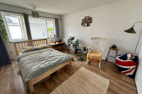 1 bedroom apartment for sale, Hatton Court, Springfield Road, Windsor, Berkshire, SL4