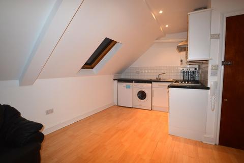 1 bedroom flat to rent, Ilford IG1
