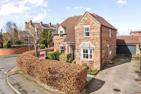 4 bedroom detached house for sale, Castlefields, Rothwell, Leeds, West Yorkshire