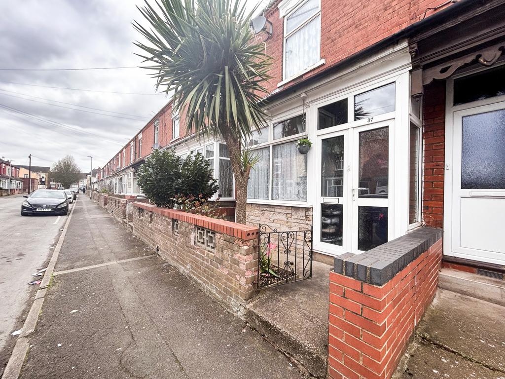 Charming Three Bedroom Terraced Home in Scunthorp