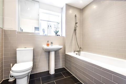 28 Jepson Drive, Stone, Dartford, DA2 6FR
