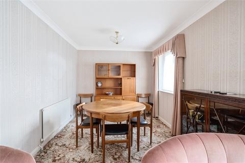 15 Bhutan Close, Honiton, EX14 2UP