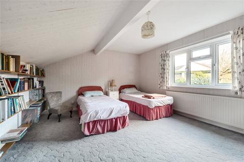15 Bhutan Close, Honiton, EX14 2UP